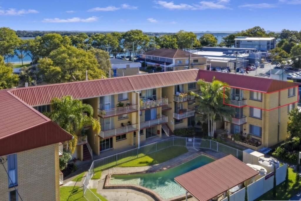 Bongaree Bribie Island Unit With Pool - Amazing Beaches & Lifestyle! מראה חיצוני תמונה