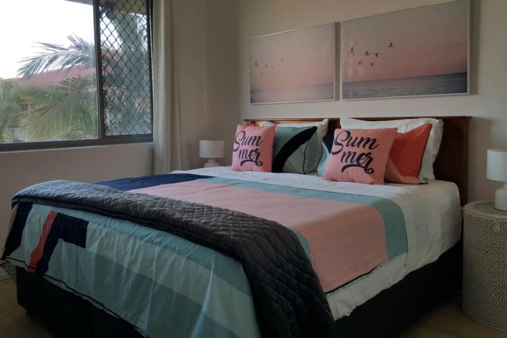 Bongaree Bribie Island Unit With Pool - Amazing Beaches & Lifestyle! מראה חיצוני תמונה
